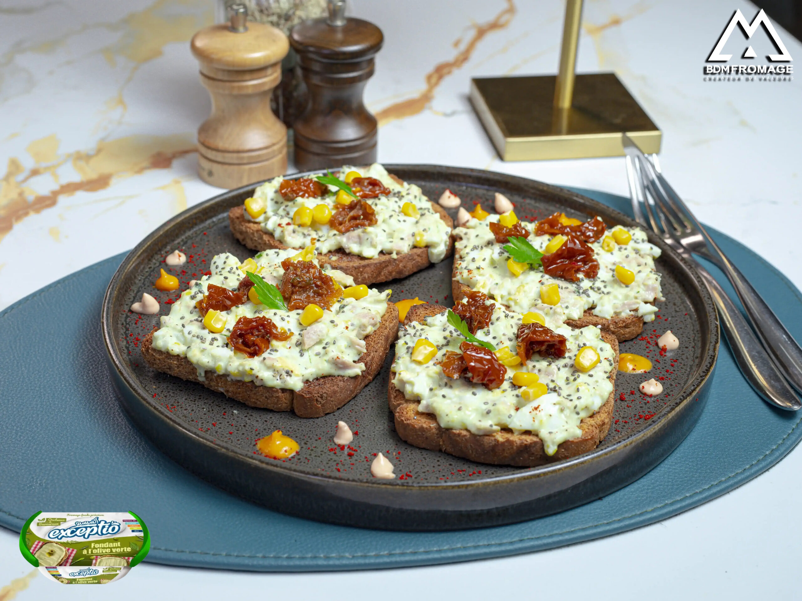 Tartine aux œufs et thon